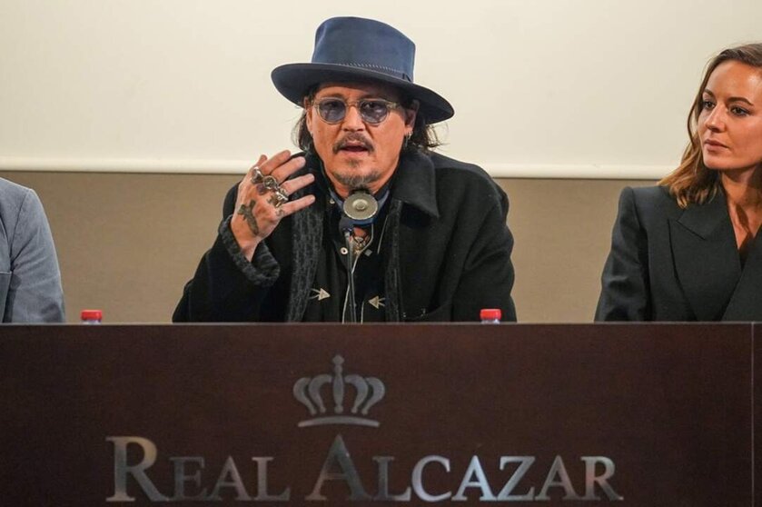  Johnny Depp en rueda de prensa del Festival de Cine Europeo de Sevilla. - FRANCISCO J. OLMO / EUROPA PRESS 