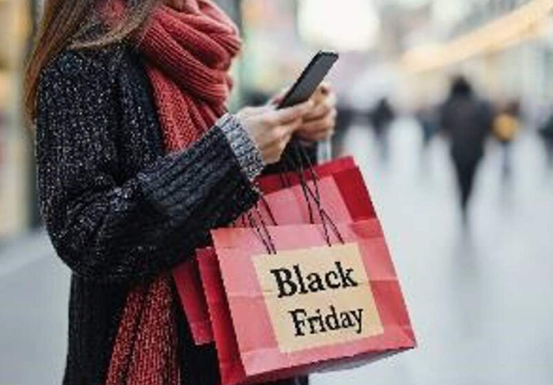  Las ventas online durante Black Friday y Cyber Monday crecerán un 24% y un 18% respectivamente en la campaña 2024. - WEBLOYALTY. 