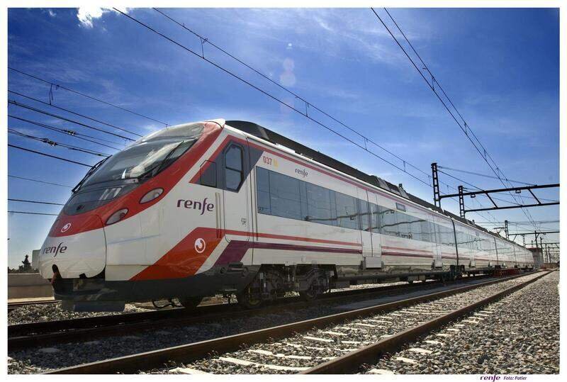  Archivo - Tren de Cercanías de Renfe. - RENFE - Archivo 