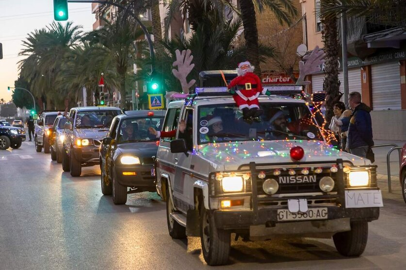  Reparto de juguetes navideños en Benetússer 