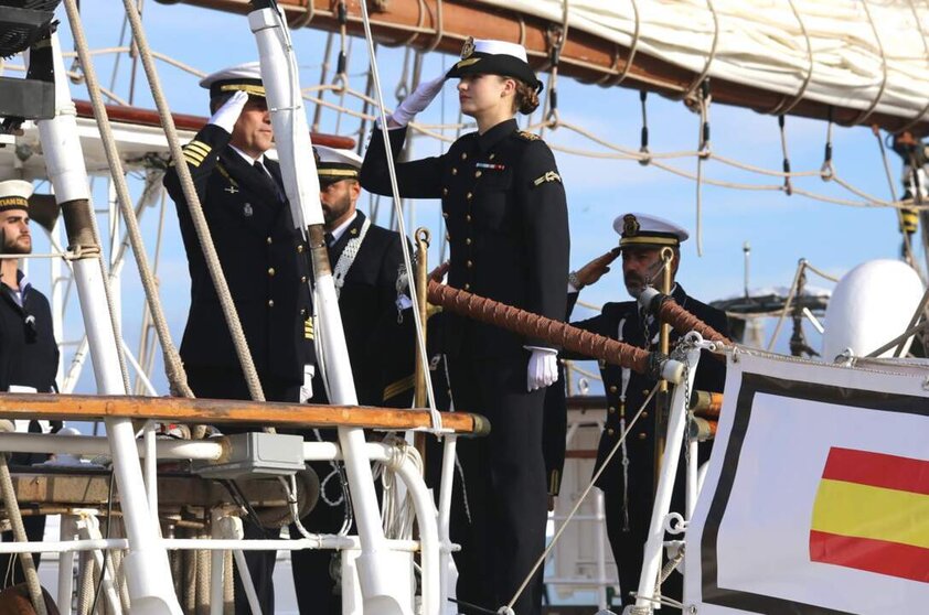  La Princesa Leonor durante el embarque en el buque escuela 'Juan Sebastián de Elcano' - Leandro Wassaul | EP 