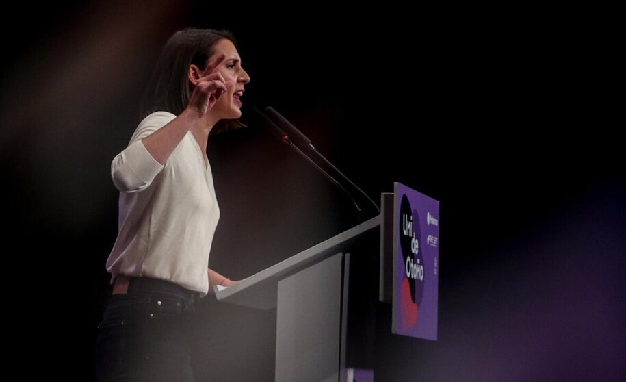  Archivo - La secretaria política de Podemos y eurodiputada, Irene Montero, interviene durante el acto central de la Universidad de Otoño de Podemos ‘Cambiar todo lo que no podemos aceptar’, en el Círculo de Bellas Artes, a 19 de octubre de 2024, en Madrid - Ricardo Rubio - Europa Press - Archivo 