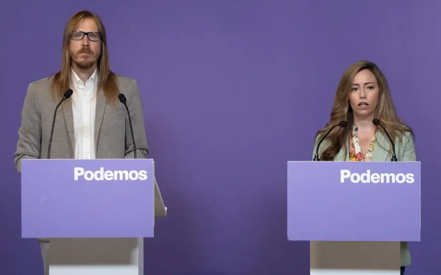  Archivo - El portavoz de Podemos, Pablo Fernández y la coportavoz de Podemos, María Teresa Pérez, durante una rueda de prensa, en la sede del partido, a 9 de septiembre de 2024, en Madrid (España). - Eduardo Parra - Europa Press - Archivo 