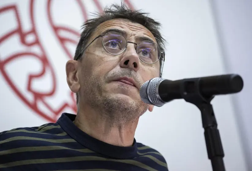  Archivo - El director de la Fundación Instituto 25M Democracia, Juan Carlos Monedero, participa en una mesa de debate, a 21 de julio de 2021, en San Lorenzo de El Escorial, Madrid (España). - Alejandro Martínez Vélez - Europa Press - Archivo 